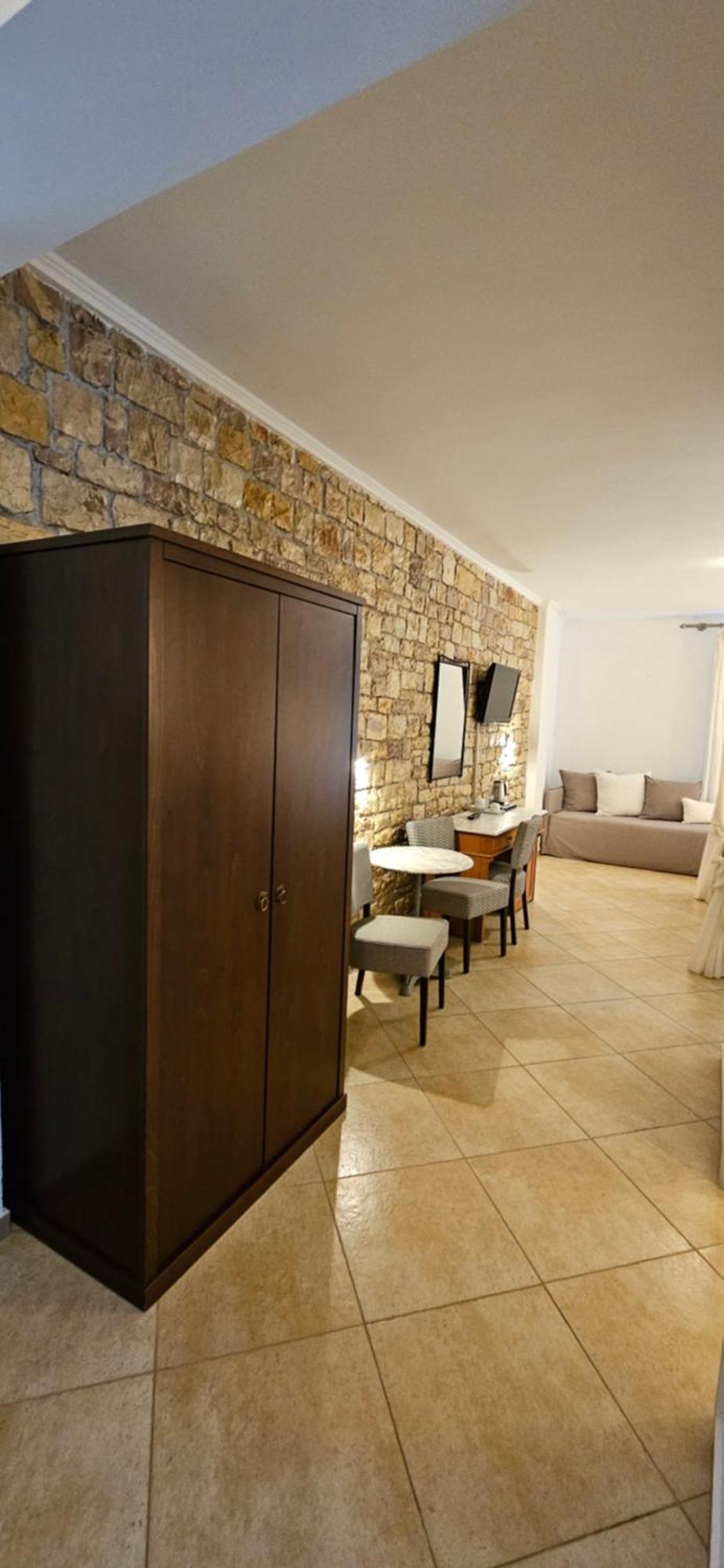Olympic Village Hotel & Spa Ancient Olympia Стая снимка
