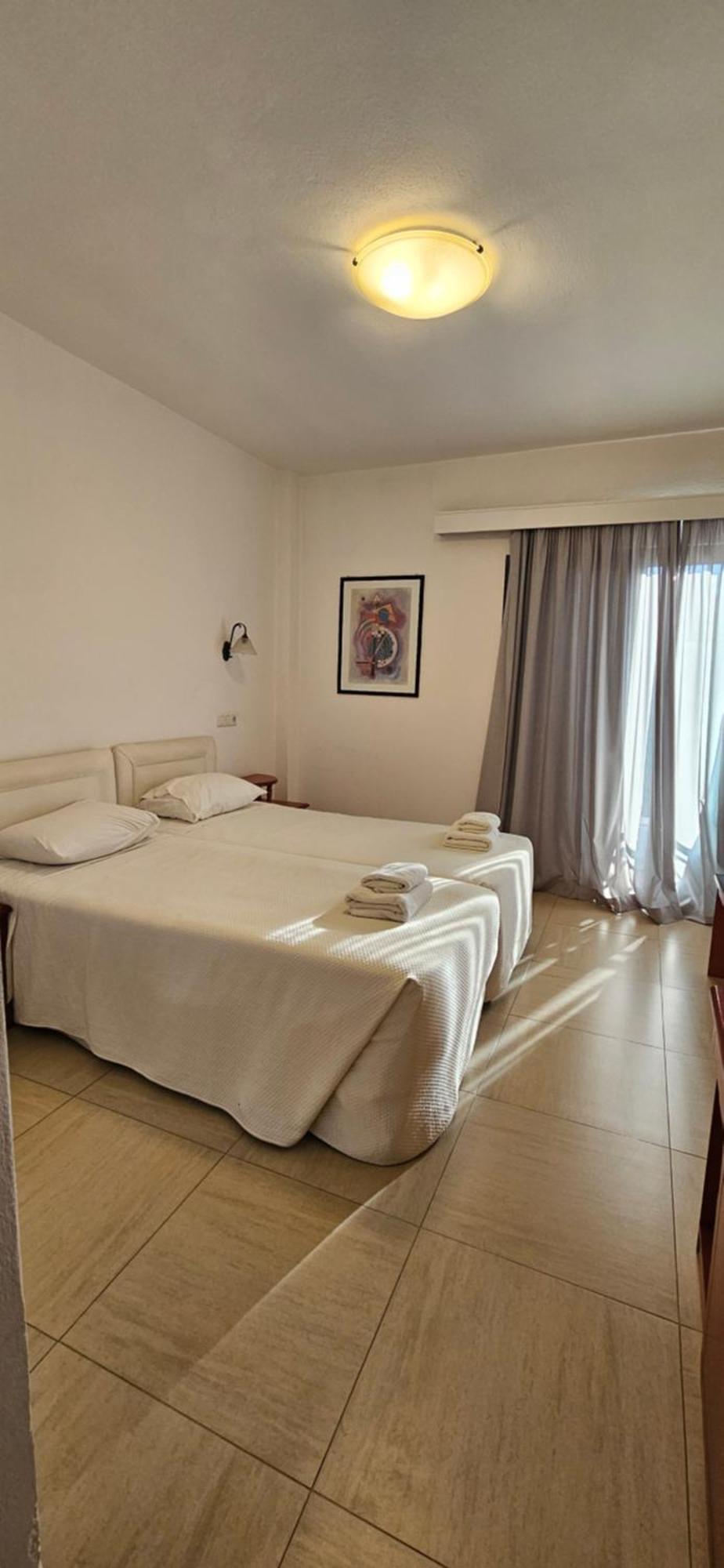 Olympic Village Hotel & Spa Ancient Olympia Стая снимка