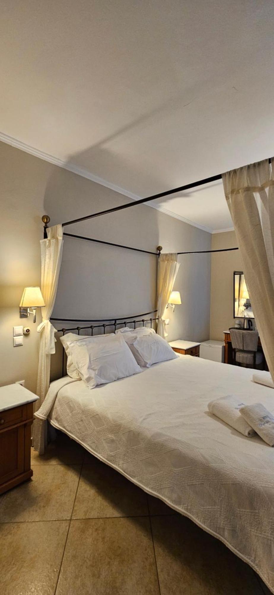 Olympic Village Hotel & Spa Ancient Olympia Стая снимка